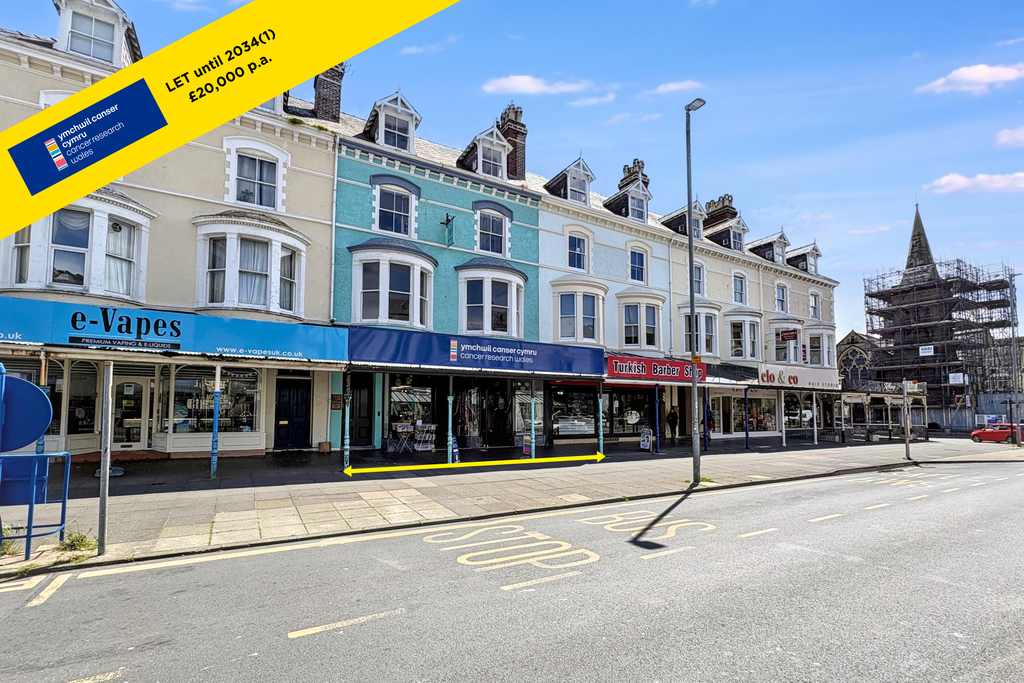 Property photo 1 of 3 Knightsbridge House, 11 Gloddaeth Street, Llandudno, Ll30 2Dd