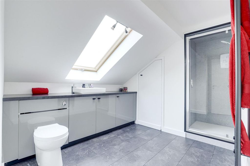 Additional image 21 of 5 bed detached house for salePark Drive, Ilkeston DE7