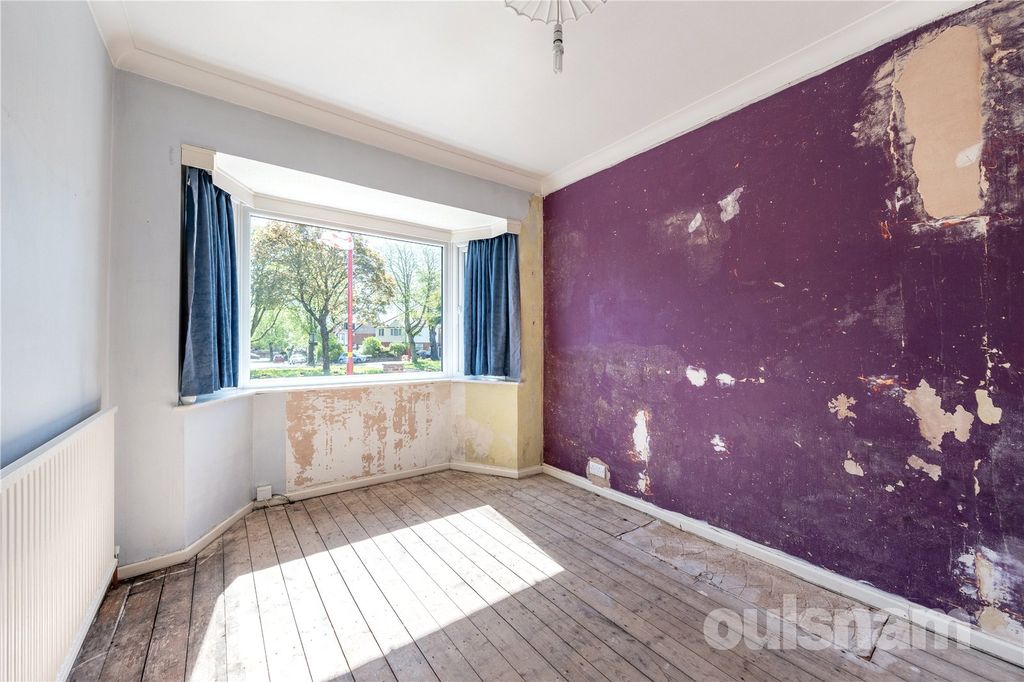 Property photo 3 of 19 Picture No. 03