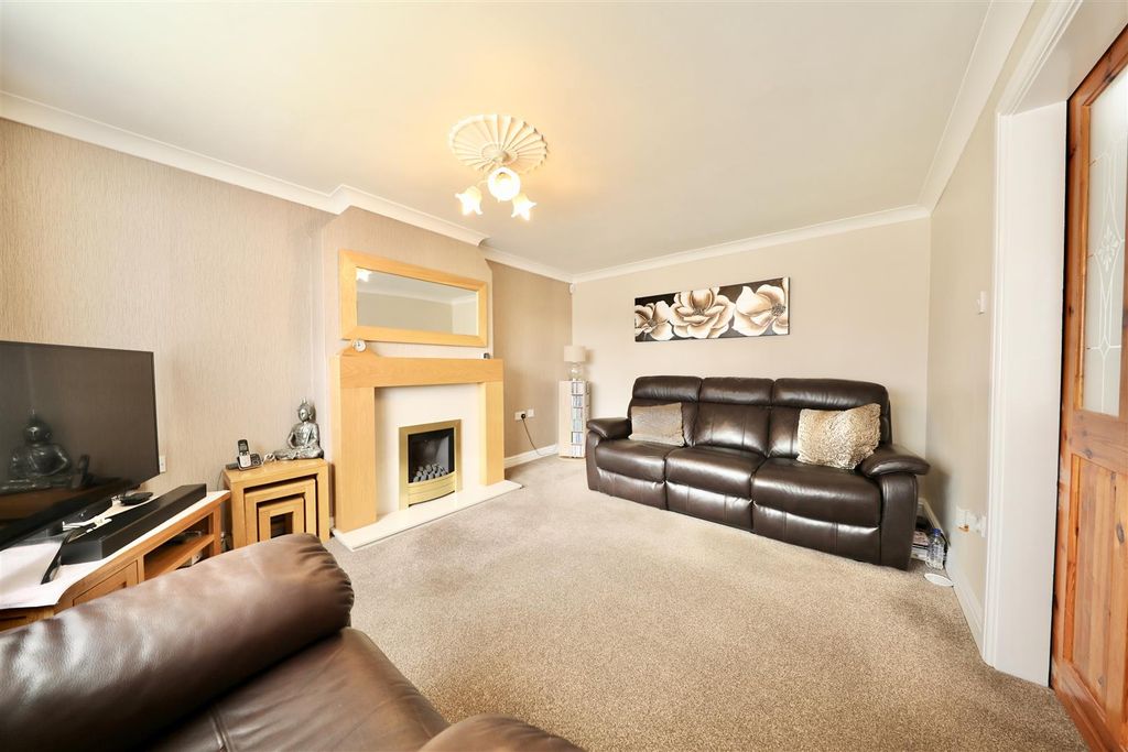 Property photo 2 of 11 0A4A4665.Jpg