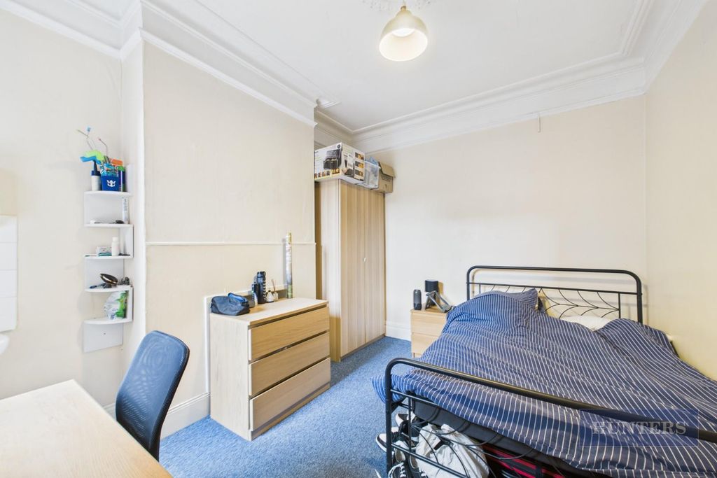 Property photo 3 of 13 Cam05152G0-Pr0309-Still001.Jpg