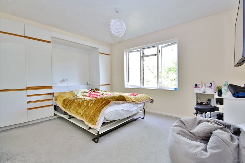 Property photo 3 of 5 Picture No. 03
