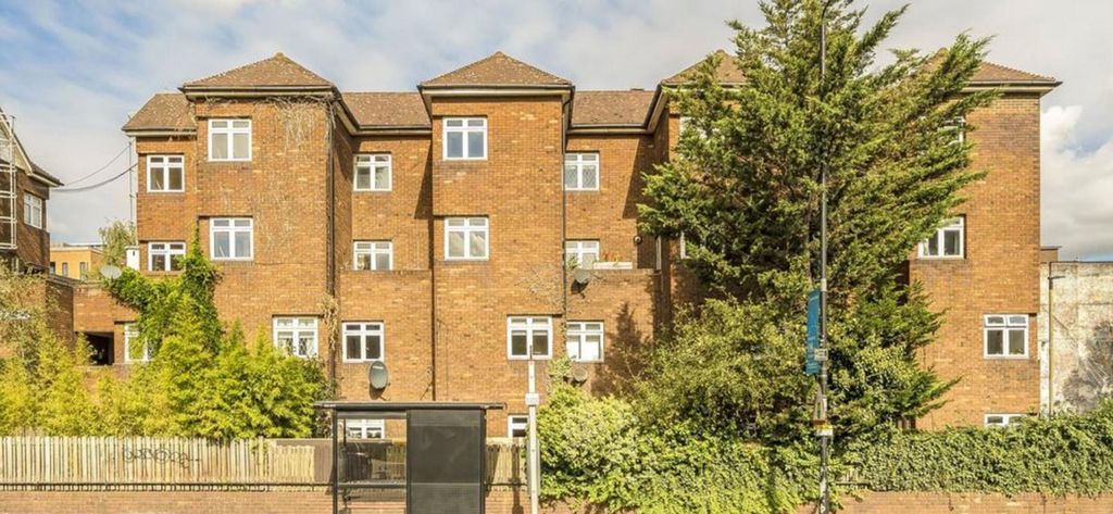 Property photo 1 of 1