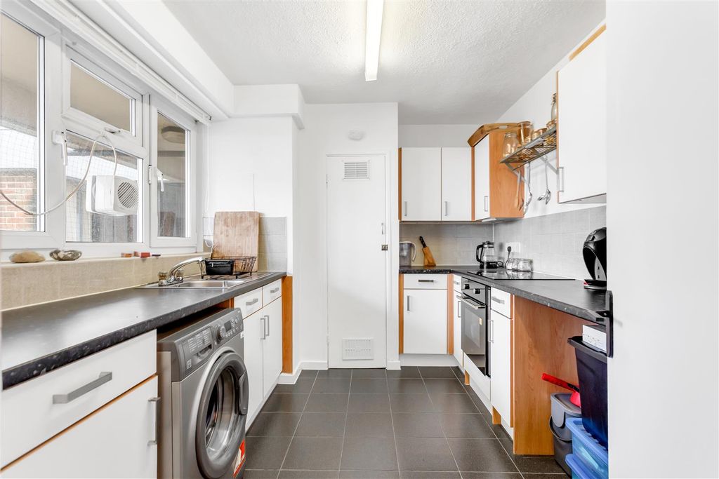 Property photo 2 of 13 Copy Of Img_6521.Jpg