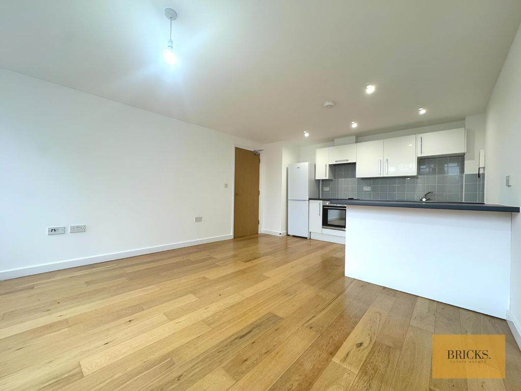 Property photo 3 of 13