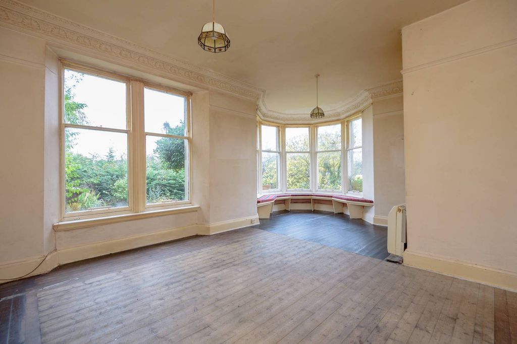 Property photo 3 of 30 Property Image 3