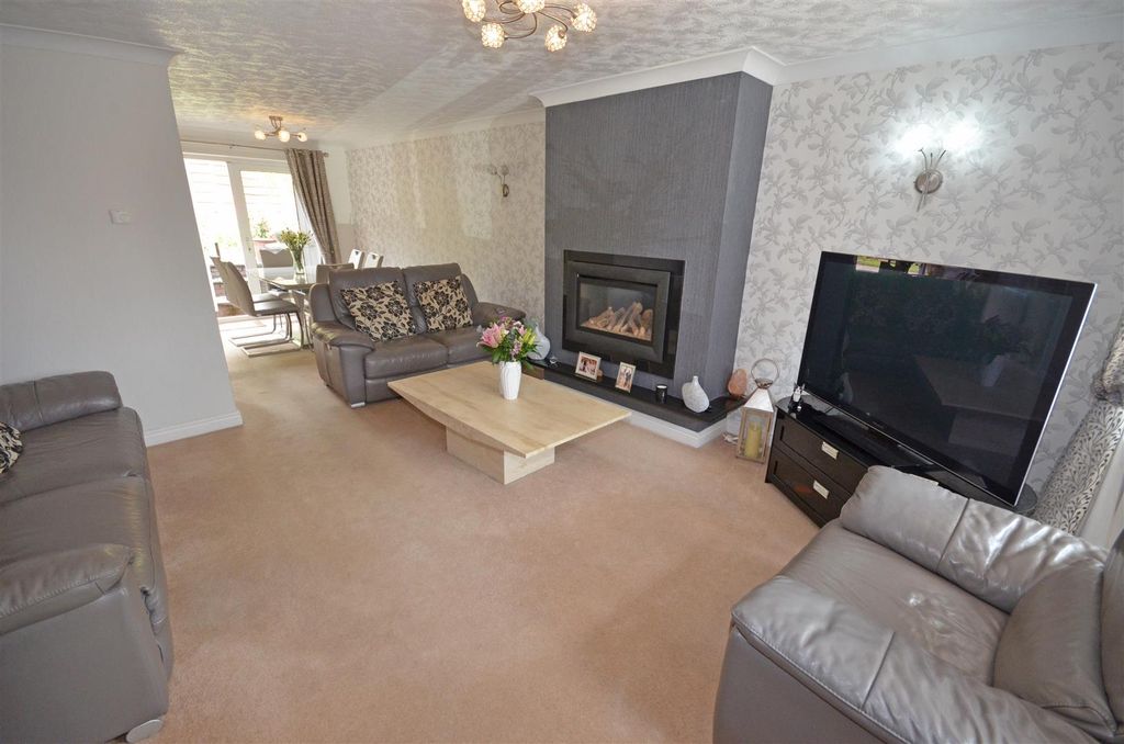 Property photo 2 of 38 01A.Jpg