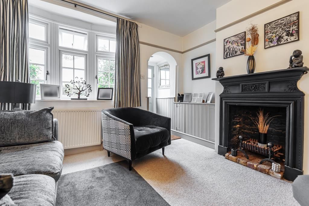 Property photo 2 of 10 Living Area