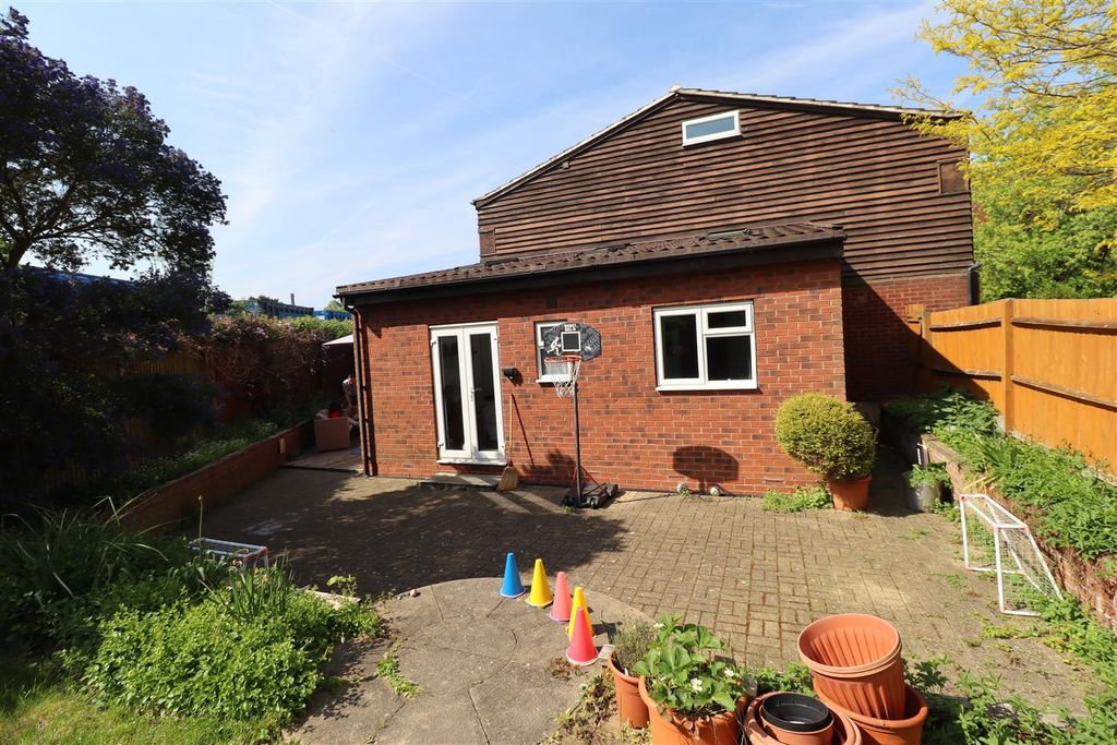 Property photo 1 of 19 Img_2463.Jpg