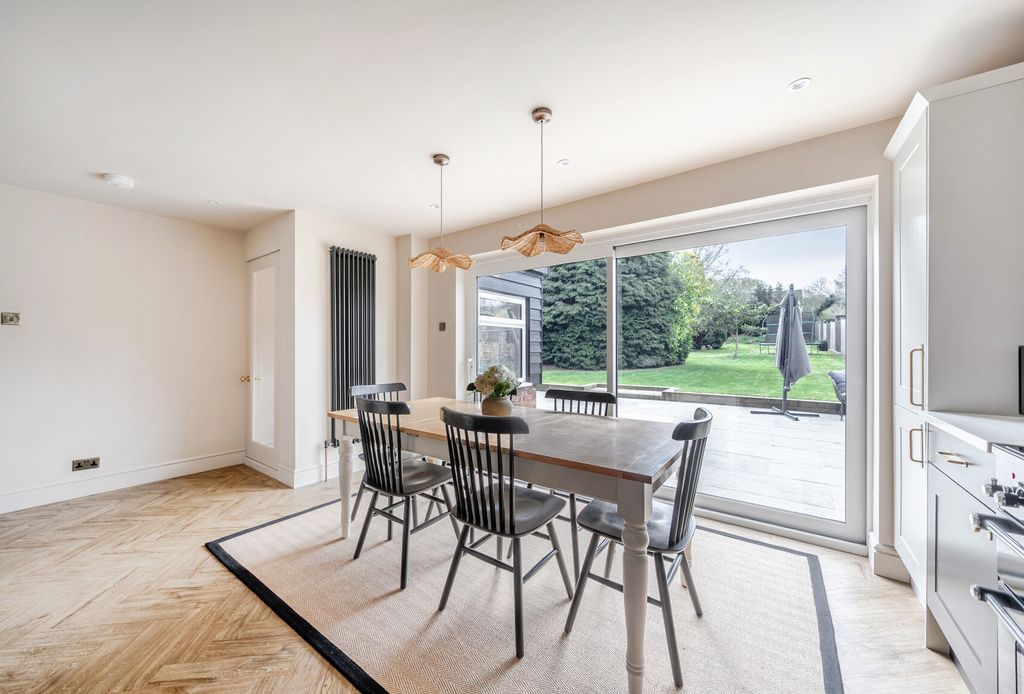 Property photo 3 of 21 1441376-16-69Dce7...