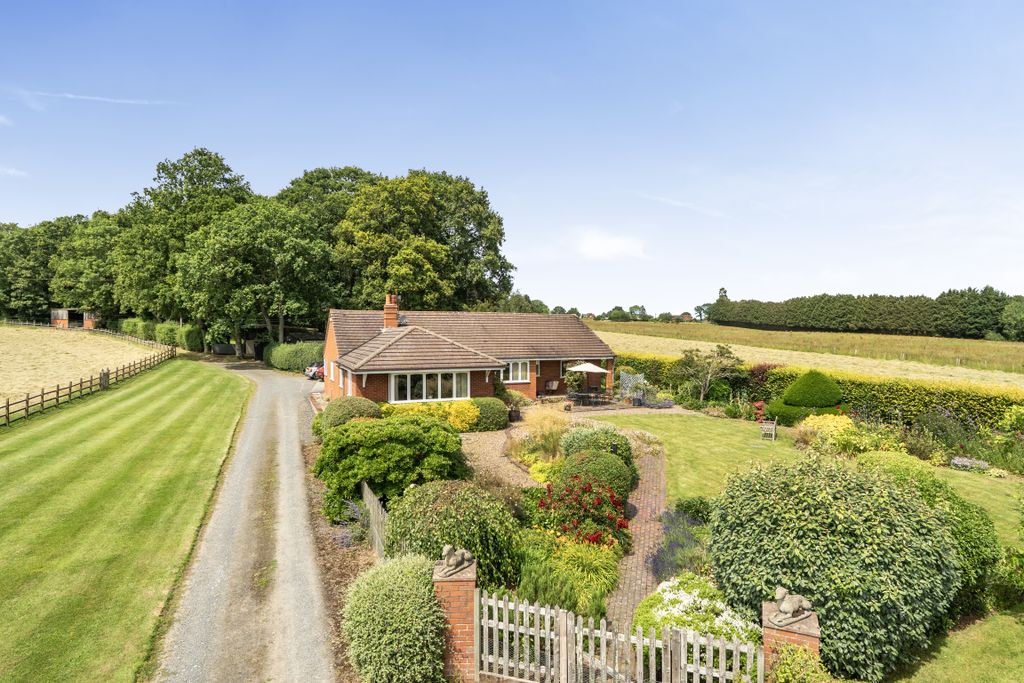 Property photo 2 of 23 1481350-1-6A3994c7241Ab