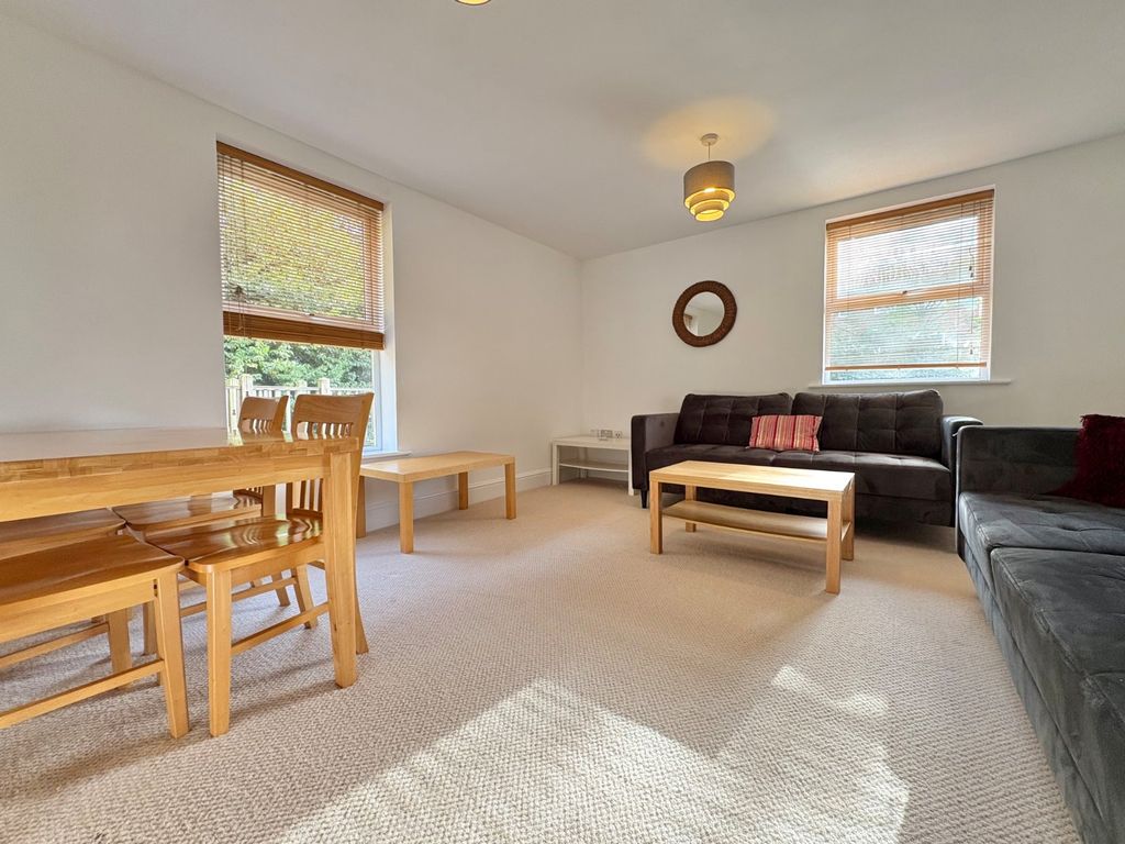 Property photo 1 of 16 Picture No. 29