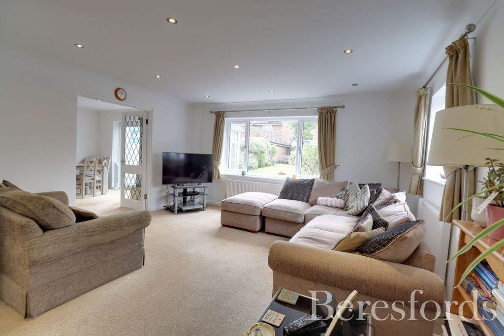 Property photo 2 of 30 Picture No. 06