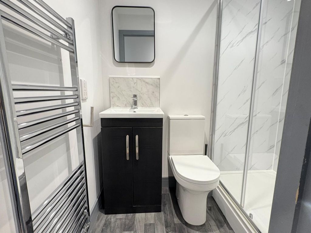 Property photo 3 of 10 4.Jpg