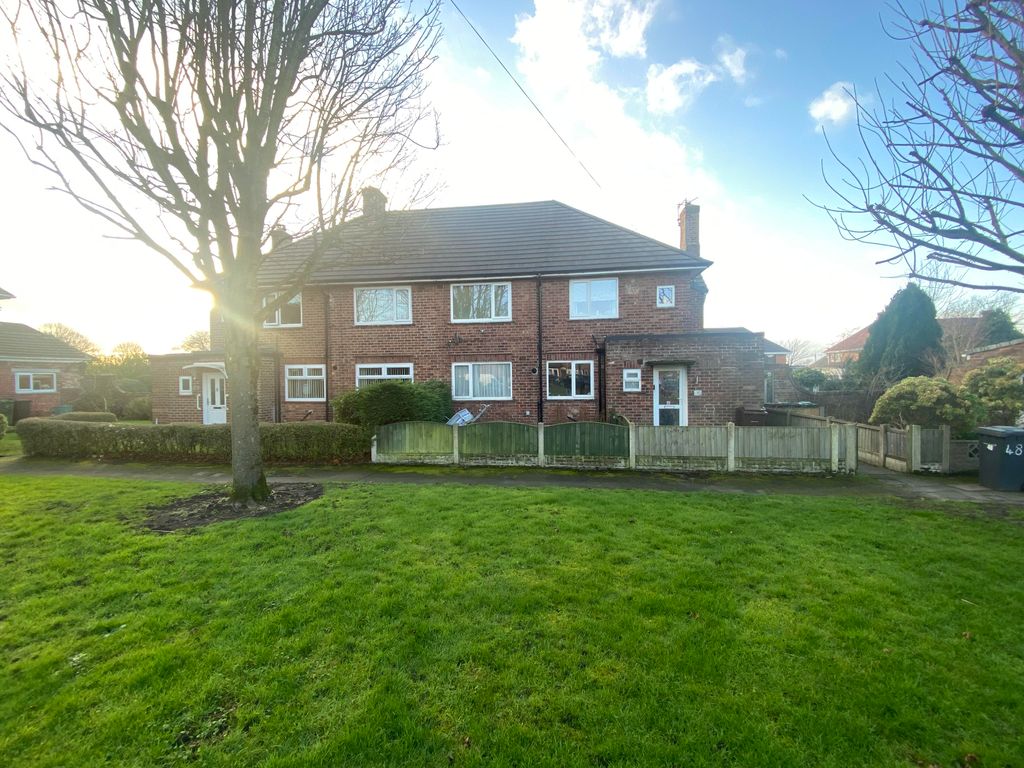 Property photo 1 of 3