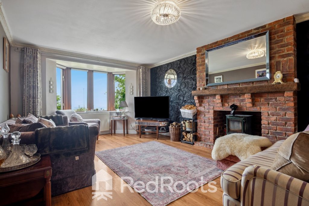 Property photo 2 of 28 4207803