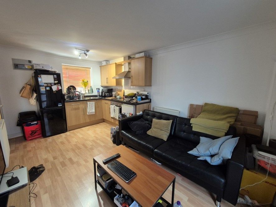 Property photo 3 of 9