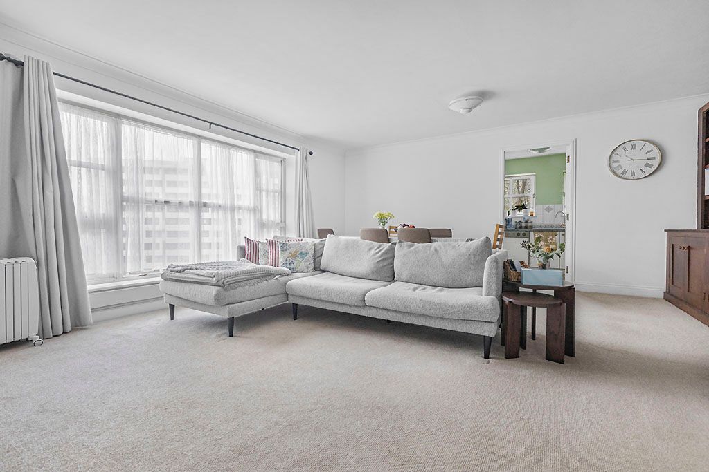 Property photo 3 of 15