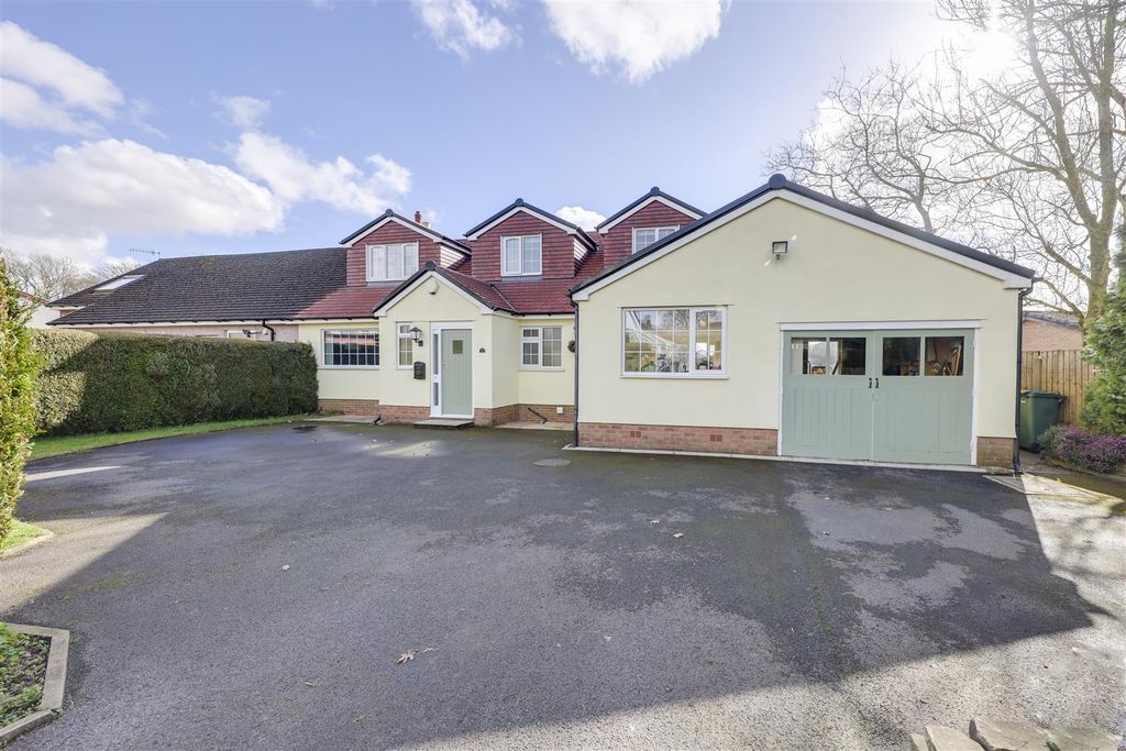 Property photo 2 of 47 Front Elevation