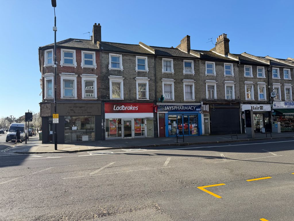 Property photo 1 of 4