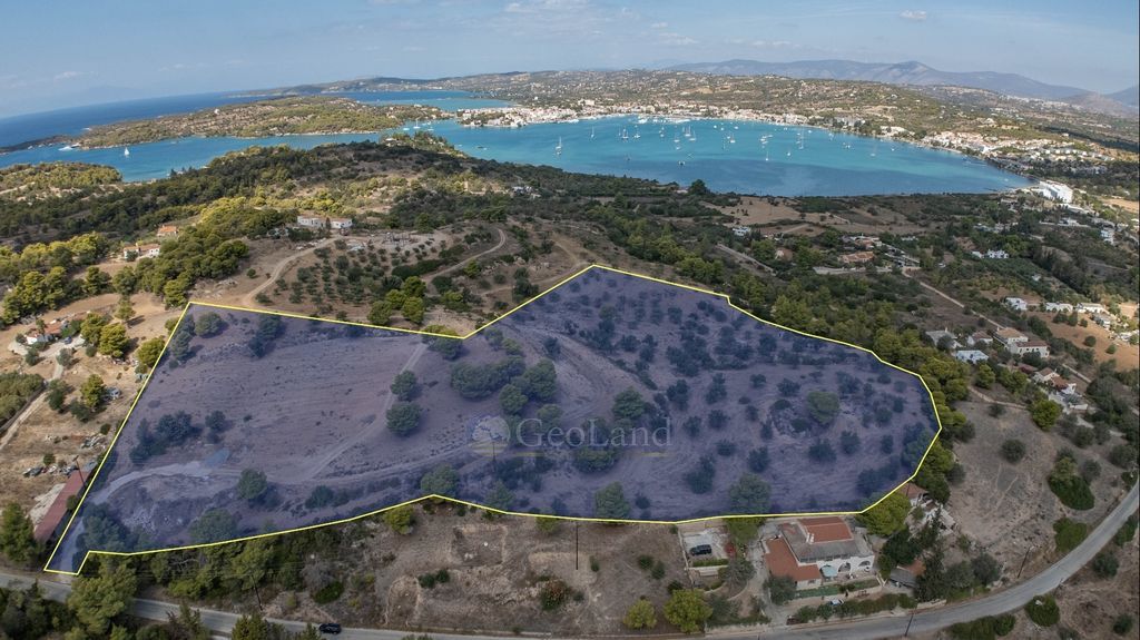 Property photo 2 of 31