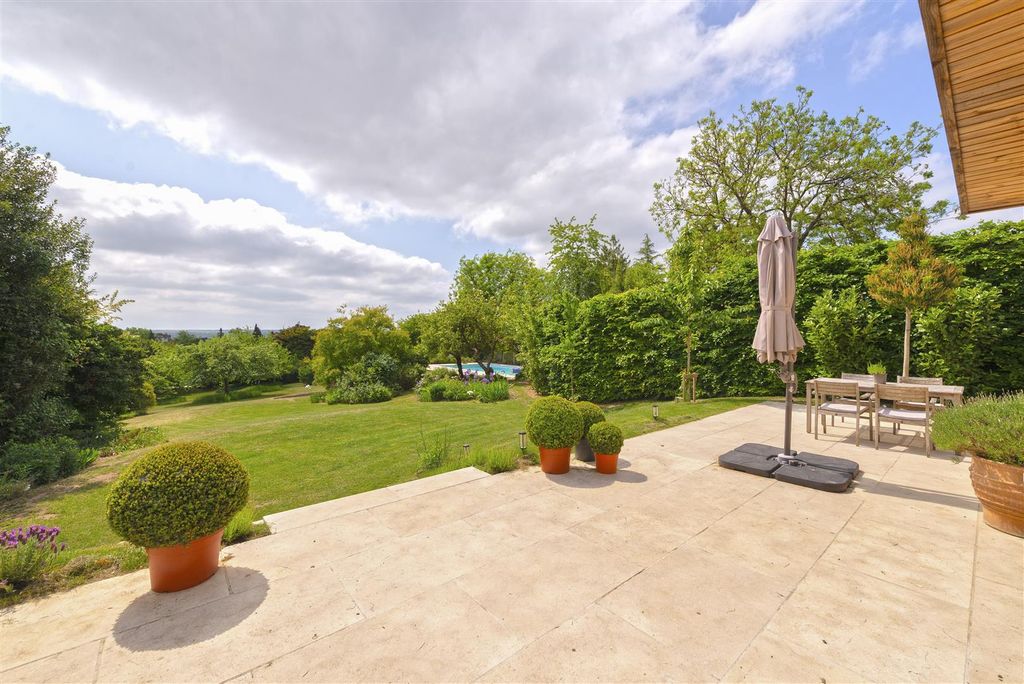 Property photo 2 of 34 25.