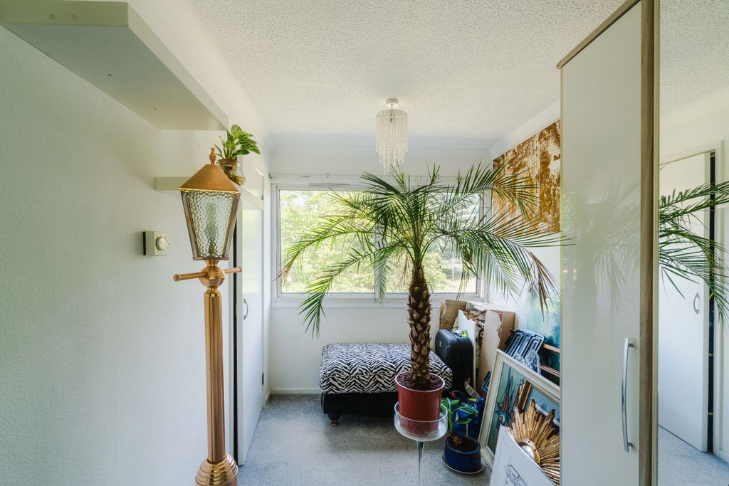 Additional image 14 of 3 bed flat for saleBadminton, Penn Drive, Frenchay BS16