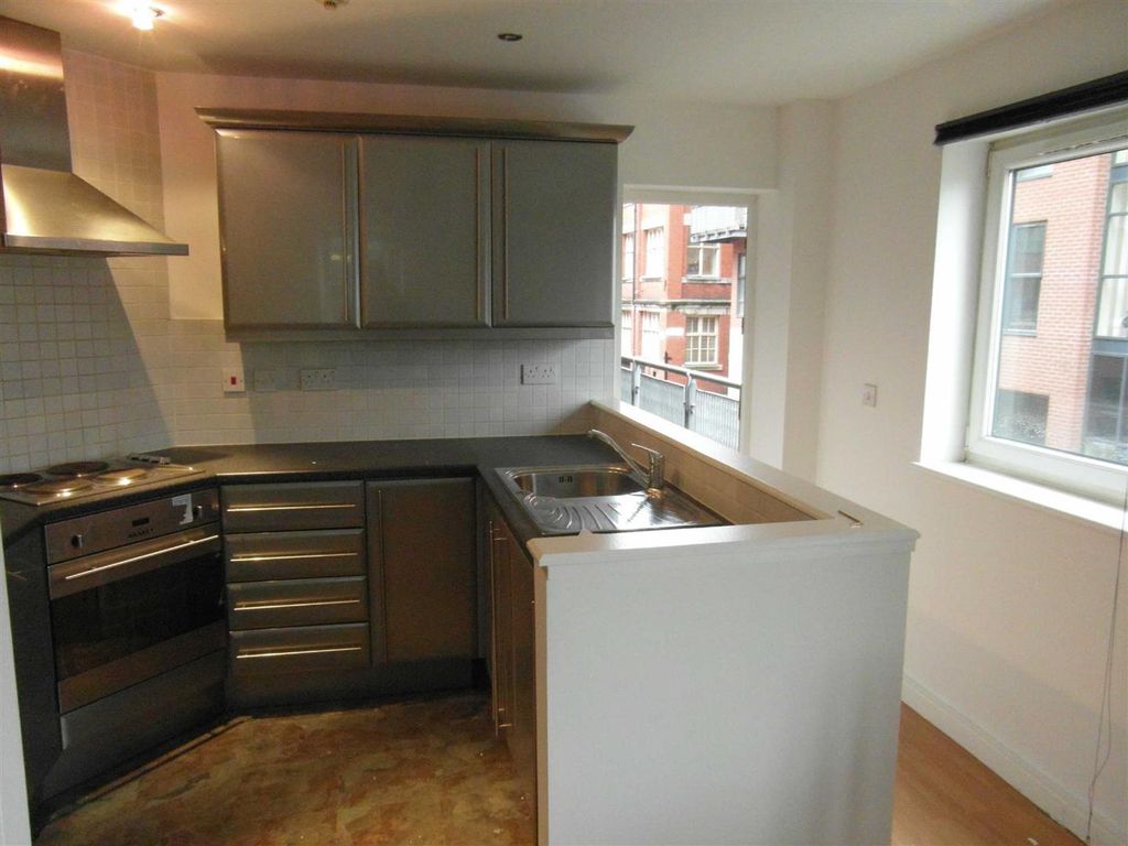 Property photo 3 of 8