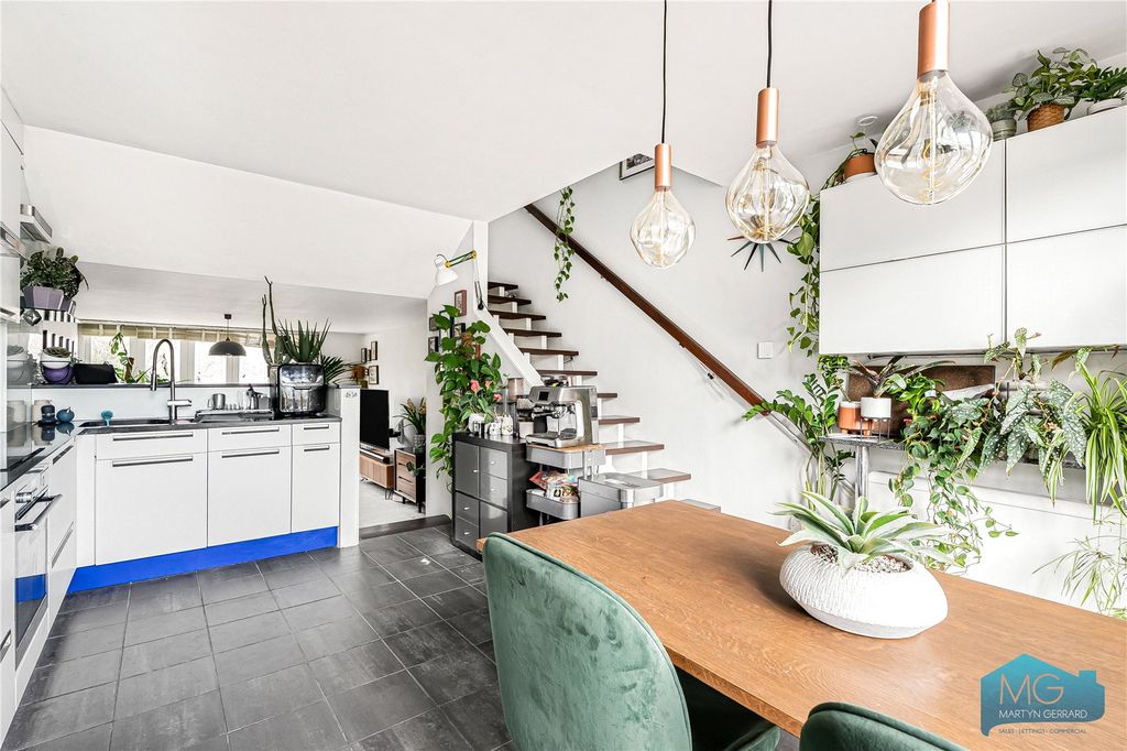 Property photo 1 of 15 Picture No. 23