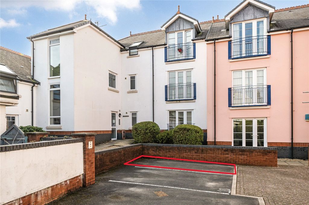 Additional image 5 of 2 bed flat for saleWoolbrook Road, Sidmouth, Devon EX10