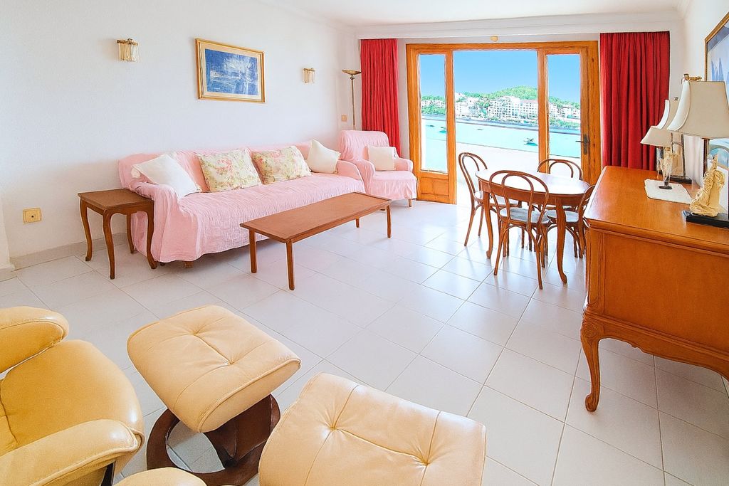 Property photo 3 of 44 03.Png