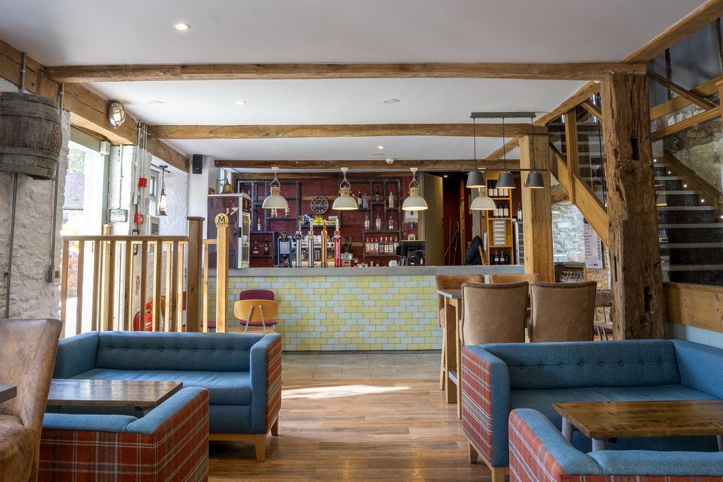 Property photo 3 of 5 Clubhouse Bar And Lounge At Malvern View Leisure Park