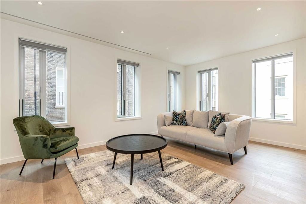 Property photo 1 of 4