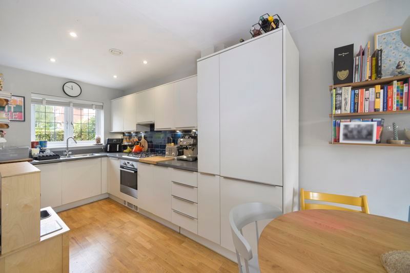 Property photo 3 of 17 Photo 15