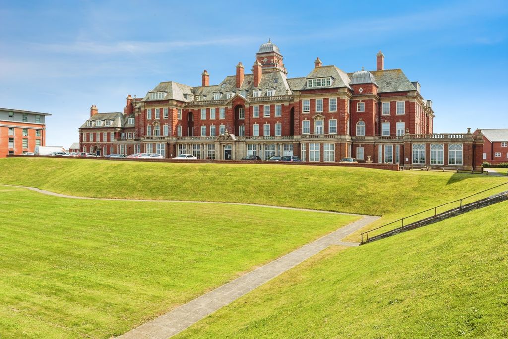 Property photo 1 of 15 Photo