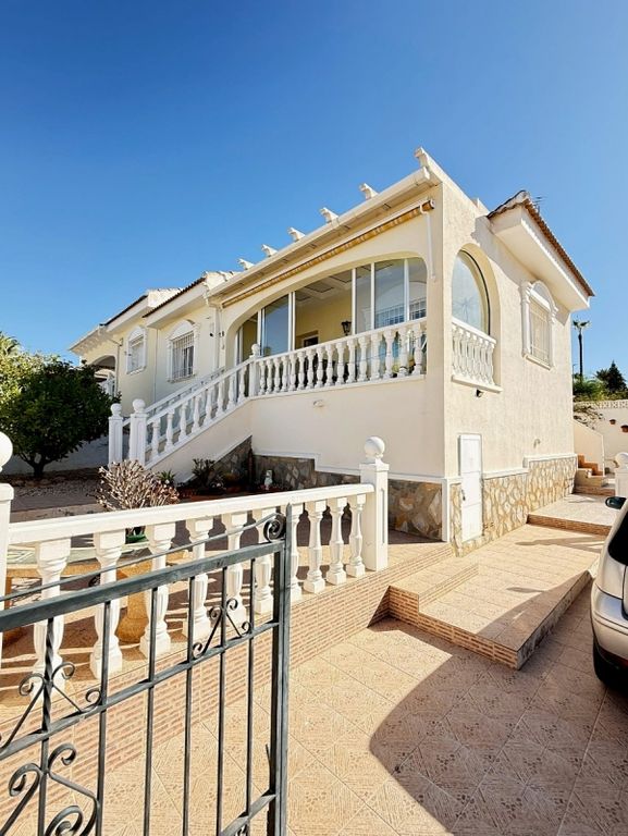 Property photo 1 of 20