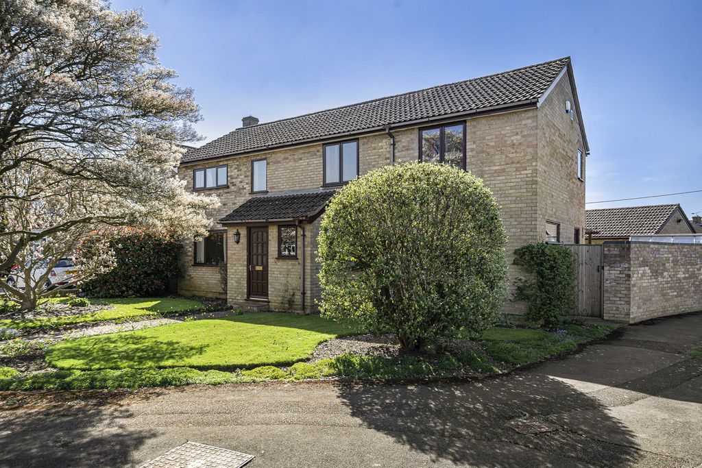 Property photo 1 of 23