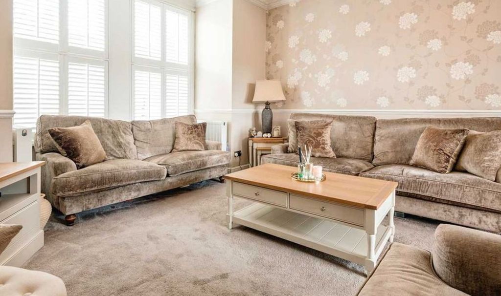 Additional image 4 of 4 bed flat to rentQuebec Road, Ilford IG1