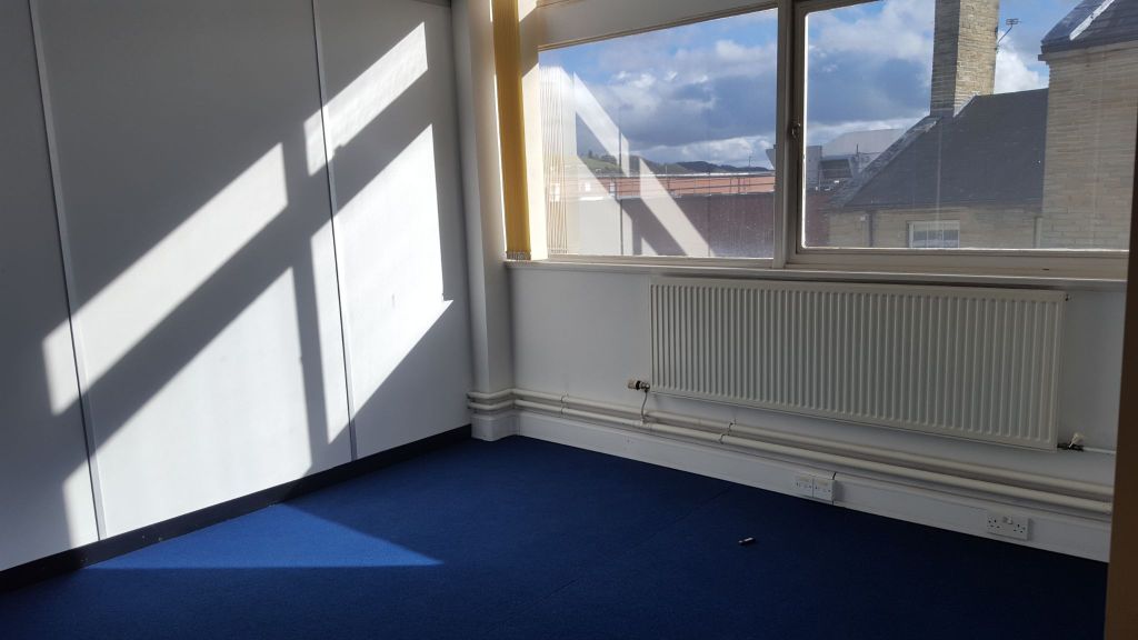 Property photo 1 of 14 Photograph 1