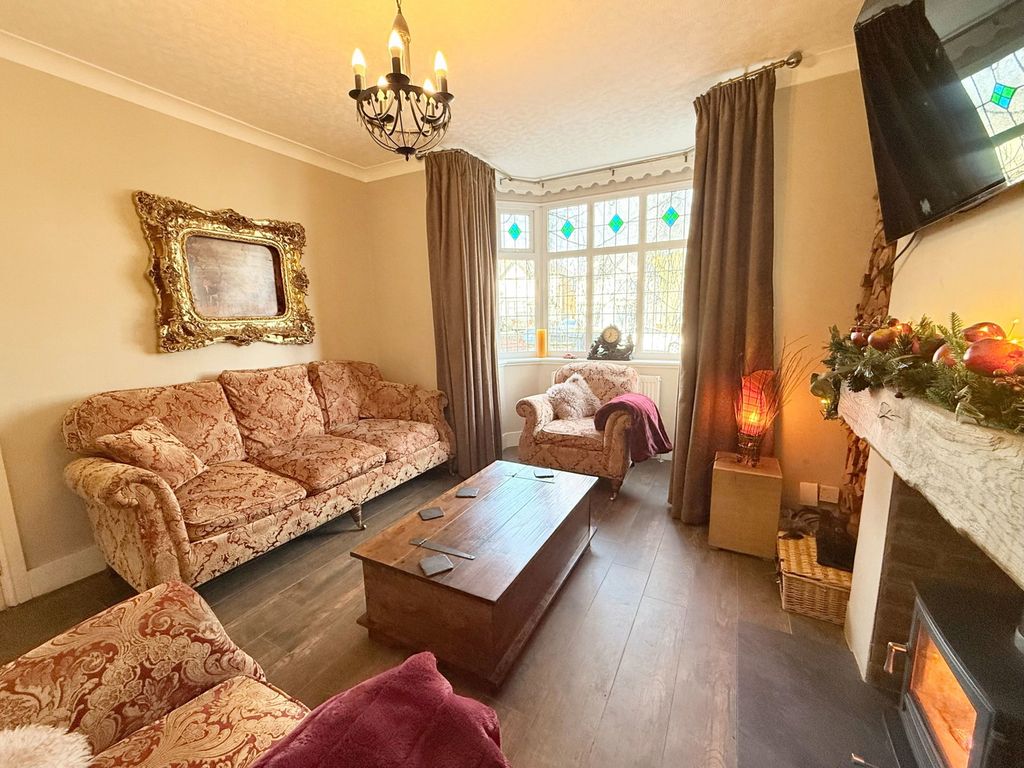 Property photo 3 of 29