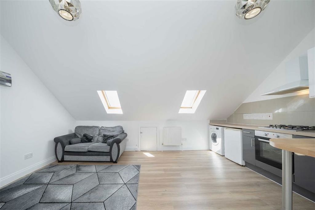 Property photo 2 of 4