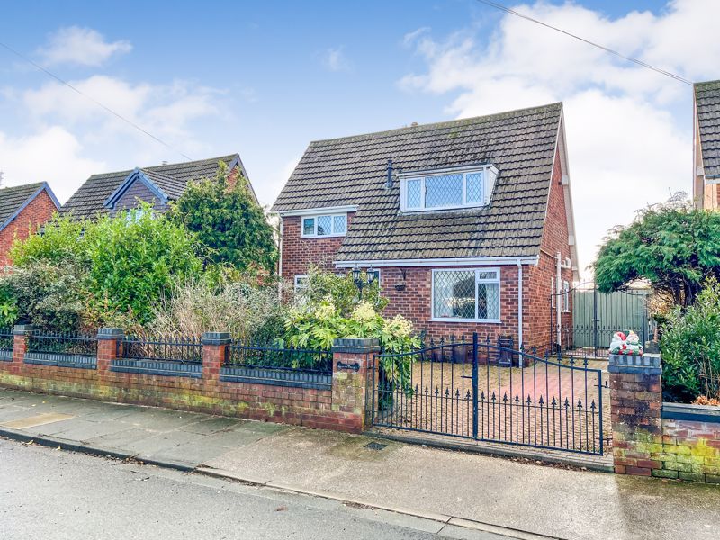 Property photo 1 of 12 Photo 1