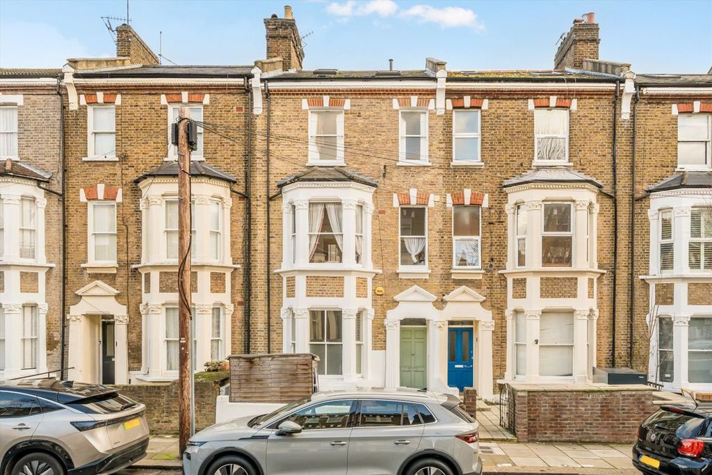 Property photo 1 of 5