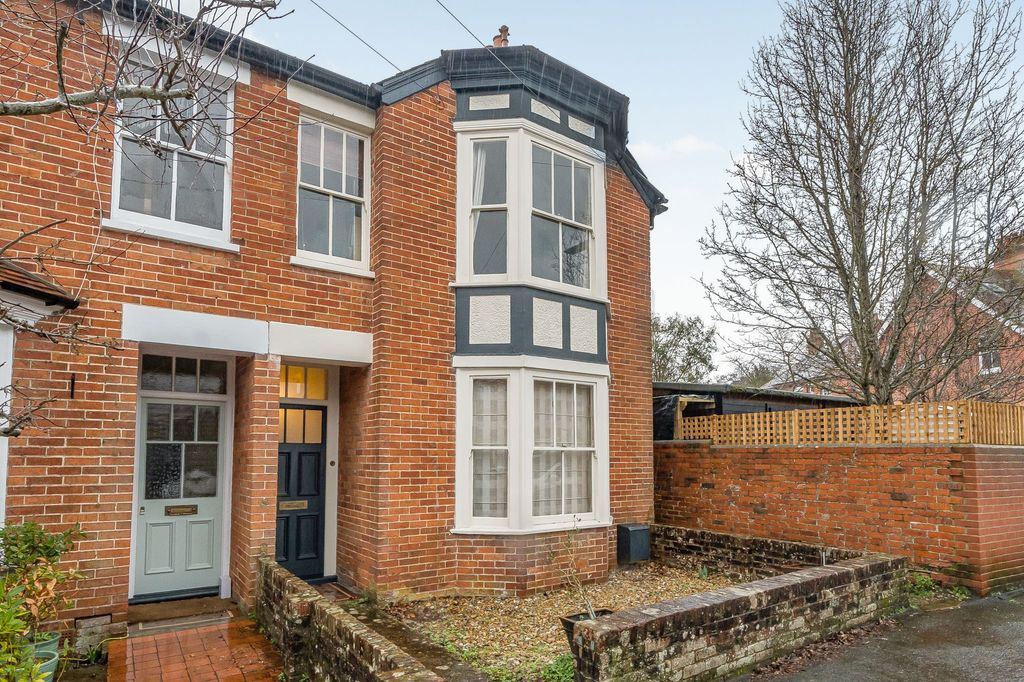 Property photo 1 of 12 Front