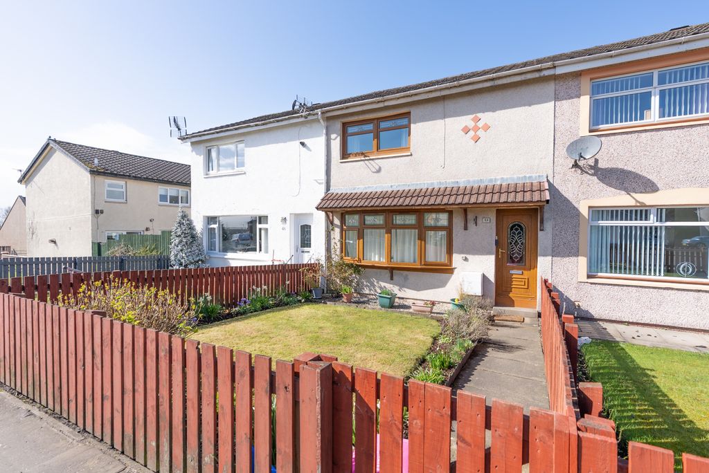 Property photo 1 of 30 2 Bedroom Mid-Terrace For Sale