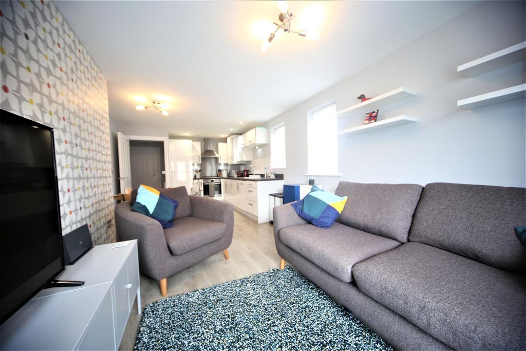 Property photo 2 of 9 22436572.Jpg