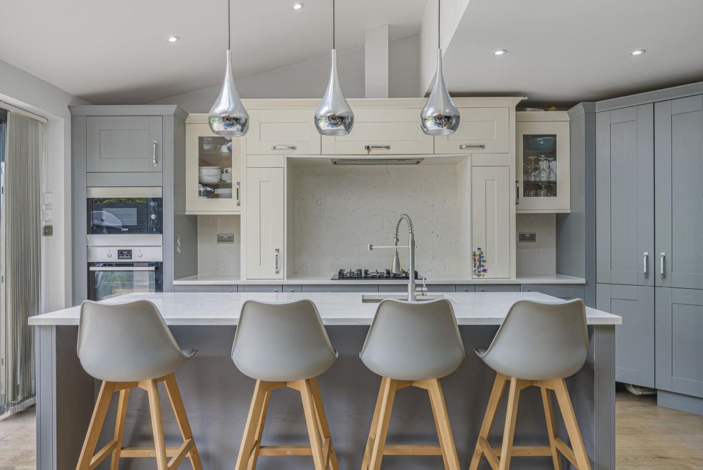 Additional image 9 of 4 bed end terrace house for saleShirley Avenue, Bexley DA5