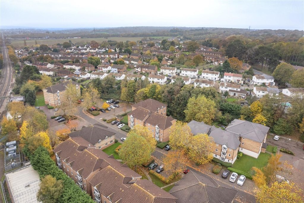 Property photo 3 of 16 Woodland Grove Aerial (14).Jpg