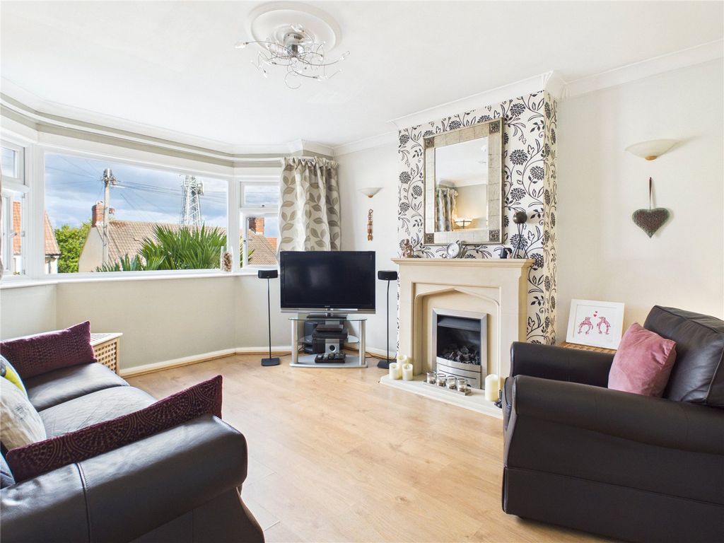 Property photo 3 of 41 Picture No. 34