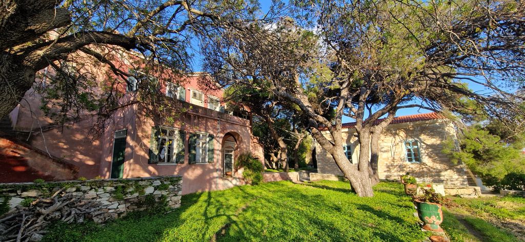 Property photo 3 of 24